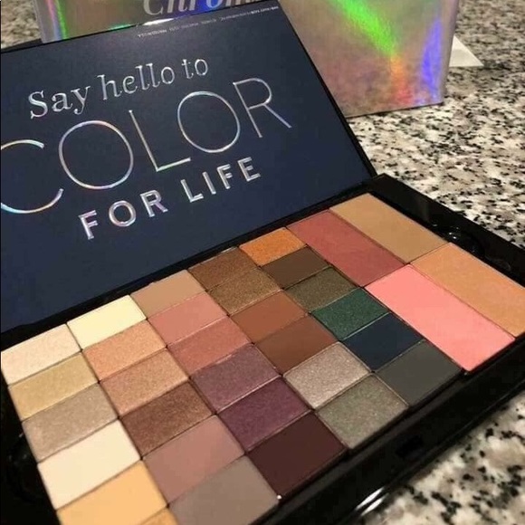 Meet your Posher, Manda - Picture 1 of 1